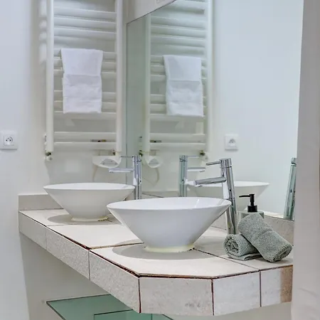 Les Halles 1Br Flat *