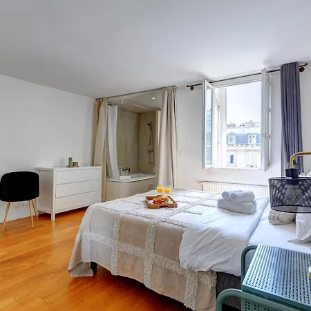 Les Halles 1Br Flat Appartamento Parigi