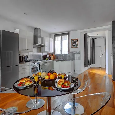 Les Halles 1Br Flat Parigi