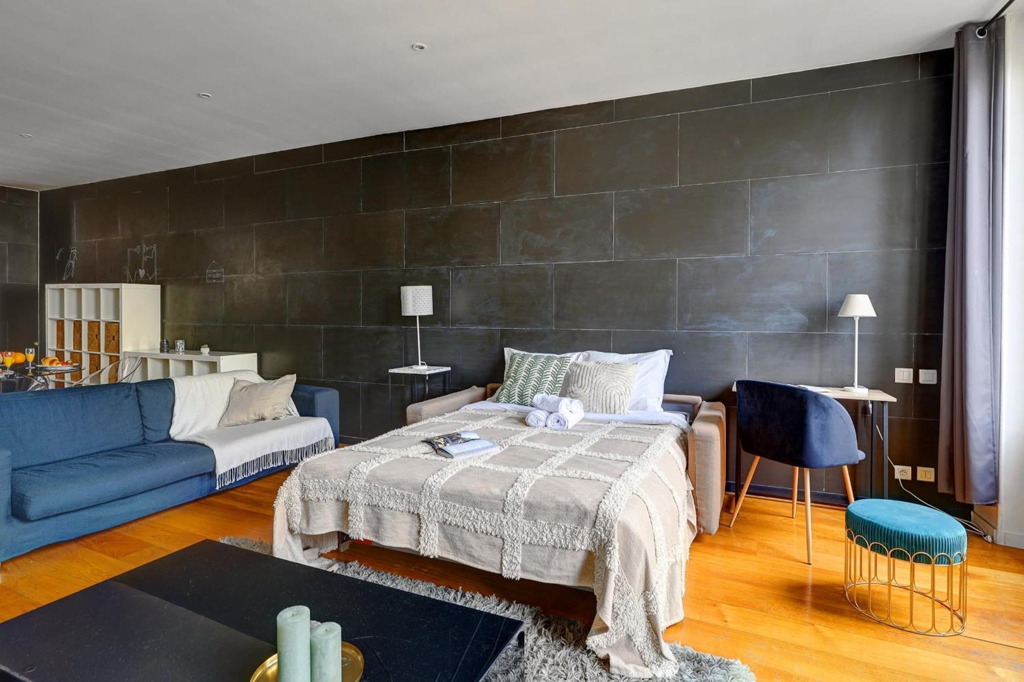 Les Halles 1Br Flat *